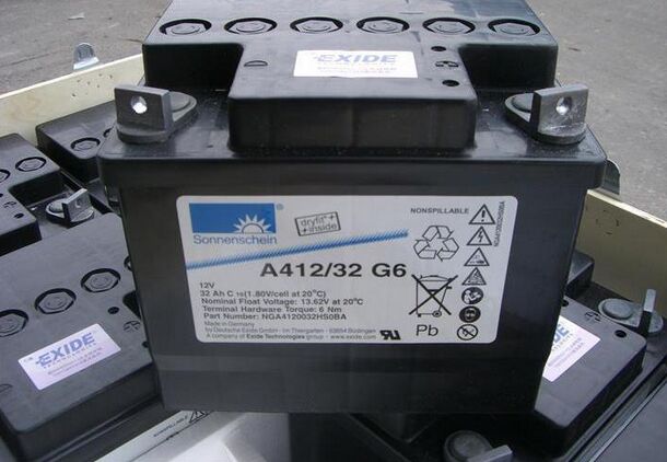 德国阳光蓄电池A412/32G6物流托运包装完毕发往昆山